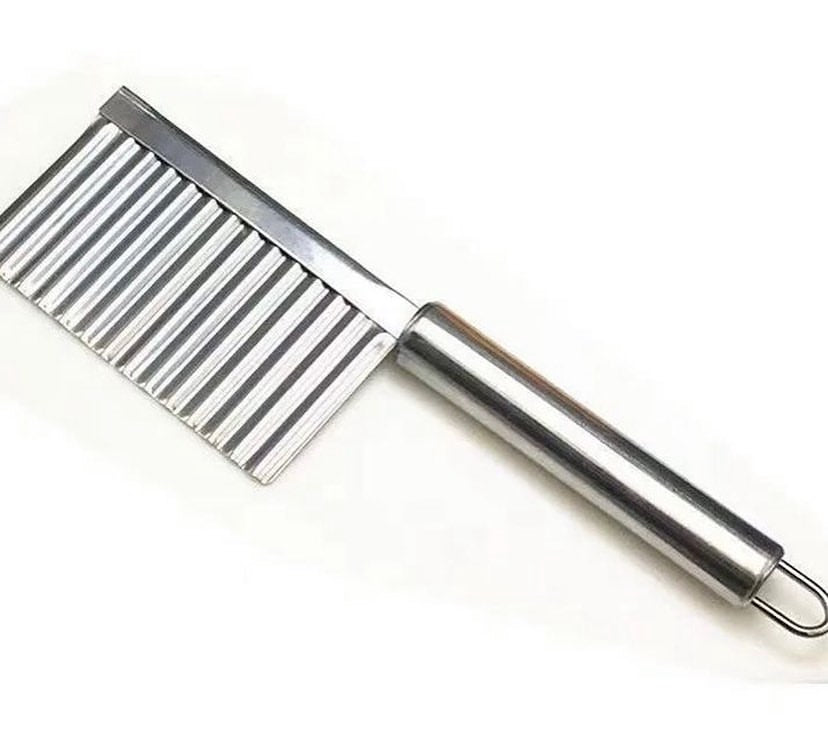 STAINLESS STEEL CRINKLE CUTTER