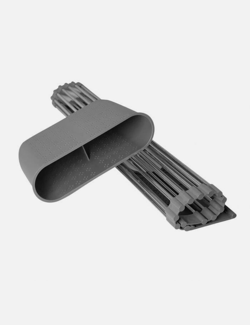 Roll-Up Stink Drying Rack W Utensil Holder